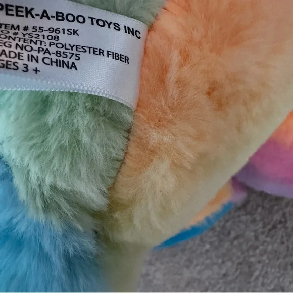 Peek-a-Boo Plush Tye Dye Rainbow Elephant Like New Condition 16.5 inches tall - Picture 9 of 13